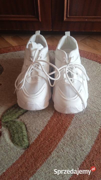 Buty sportowe Elbląg sprzedam