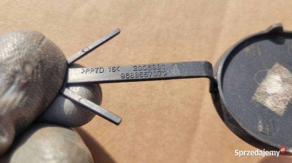 PEUGEOT 508 I ZAŚLEPKA HAKA ZDERZAK PRZÓD