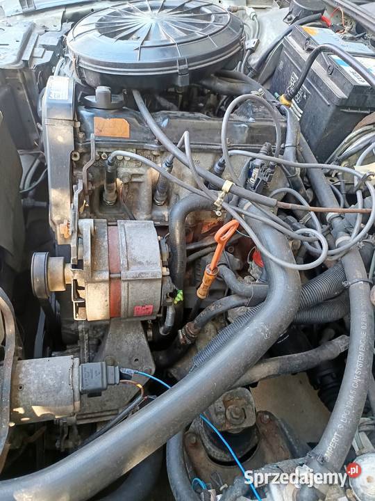 Silnik 20 ABT Audi80B41991 Rok produkcji 1991 Krasne
