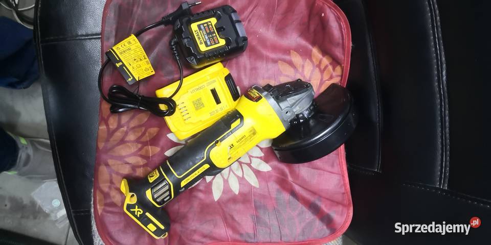 DeWalt DCG405 ładowarka i akumulator