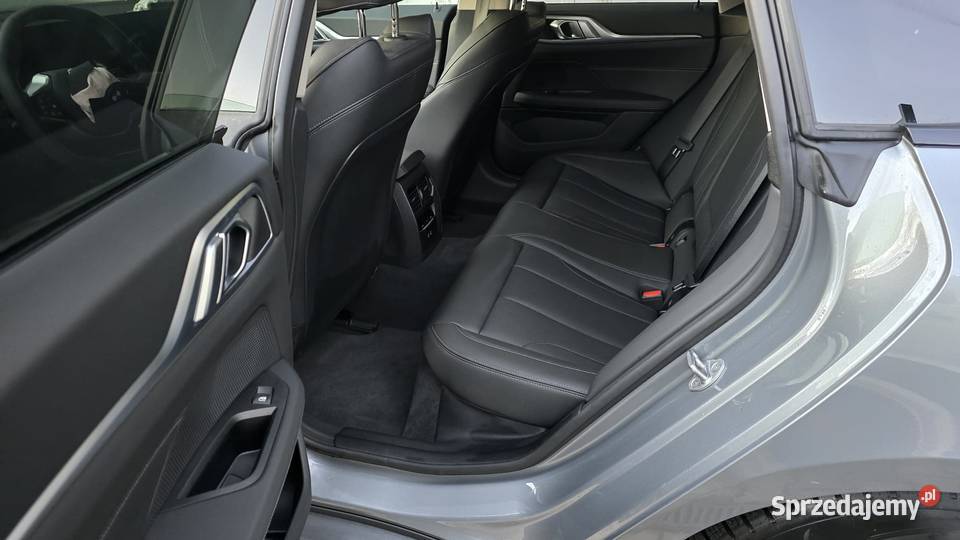 BMW i4 703kWh eDrive 35 75000 NETTO Nowy Świętów