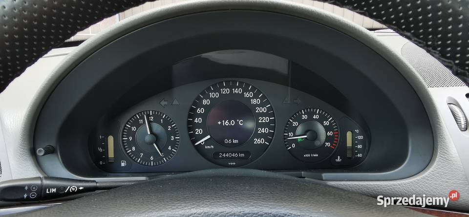 MERCEDES 04r E240 26 V6 177 MANUALJASNE SKÓRY
