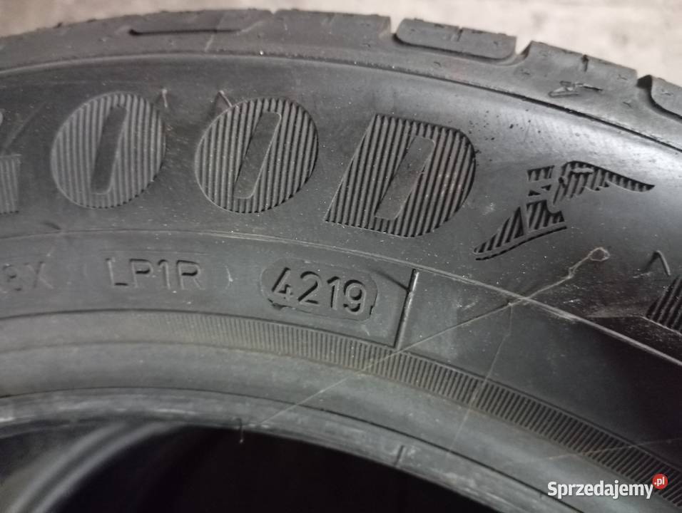 Opony 18555r15 Goodyear stan idealny Słupca
