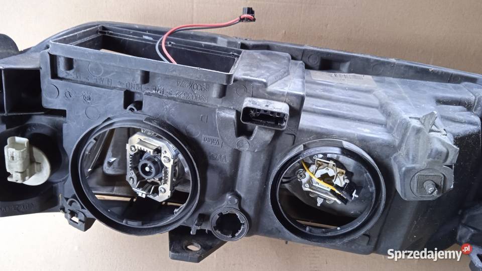 RENAULT LAGUNA II LAMPA PRZÓD PRAWA XENON EU Zbierkowo sprzedam