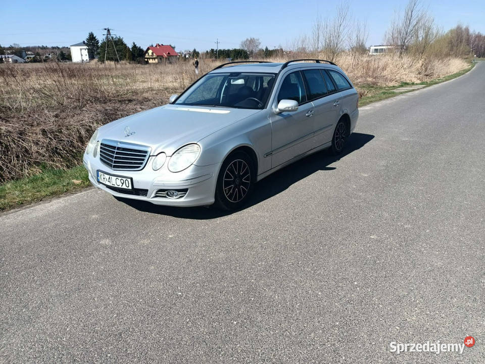 Mercedes E 320 Mercedes E klasa 30 CDI 224 07r Tarnów