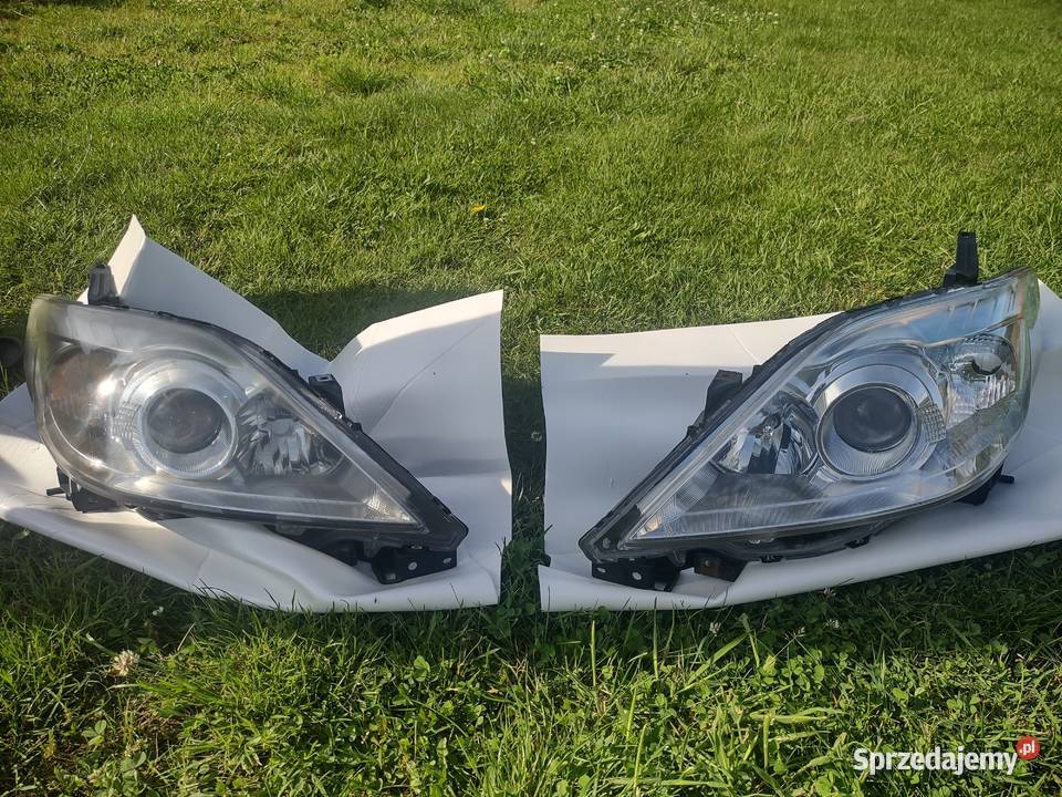 Lampy przednie Mazda 5 Polift osobowe