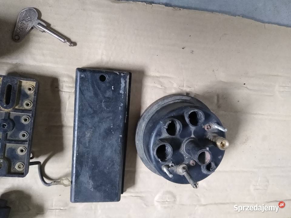 Ursus Zetor jelcz star WSK stacyjki pozostalosc Kruszwica