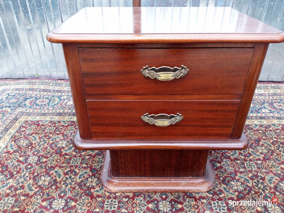 Szafkę sprzedam Borówno