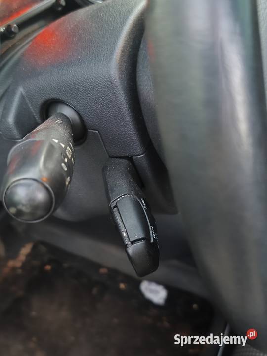 Ładny doinwestowany peugeot 5008