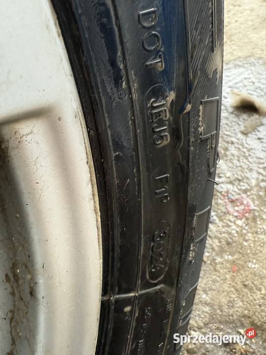 Opony zimowe Imperial 22560R17 Motoryzacja