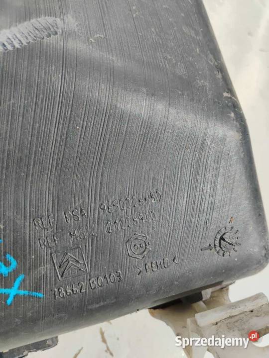 ZBIORNICZEK SPRYSKIWACZY CITROEN C4 9650226680 osobowe