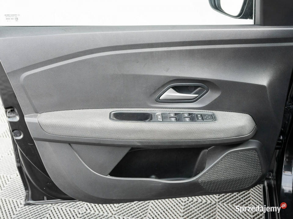 Dacia Sandero WD8689R10 TCe Expression Czcof LED czujnik zmierzchu Pępowo