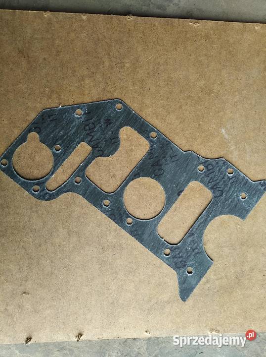 Ursus 28123512 MF235 MF 255 uszczelka rozrządu Ursus Lublin
