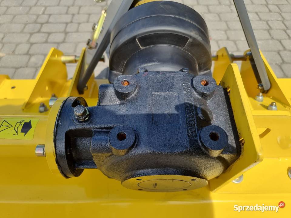 Rozdrabniacz Kosiarka bijakowa mulcher mulczer Mielec