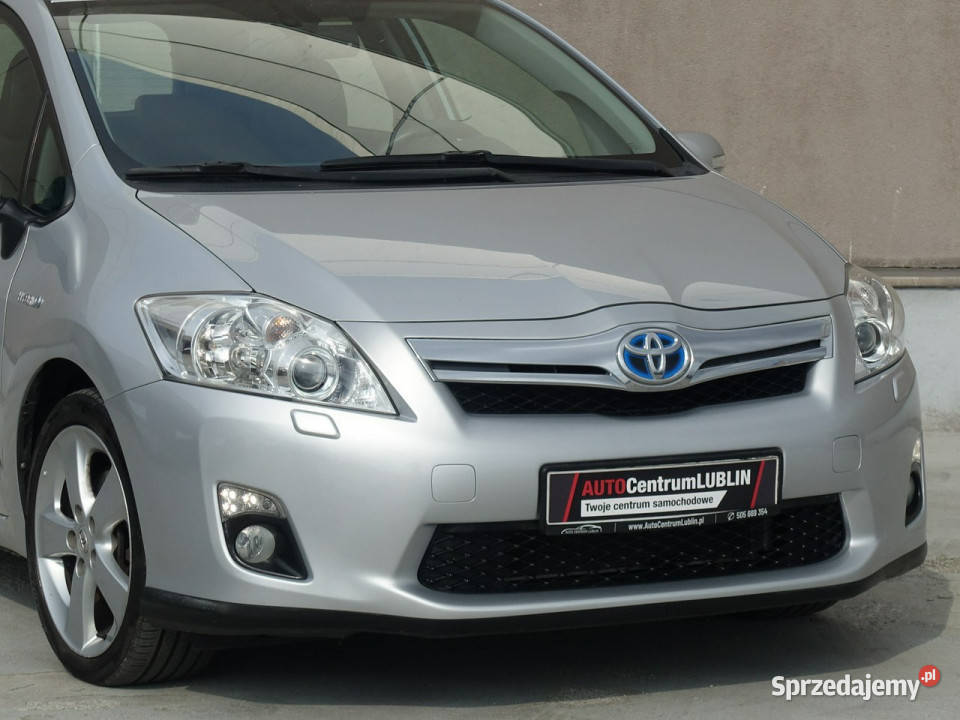 Toyota Auris 18 HybrydaKsenonPółskóryKamera nawigacja Lublin