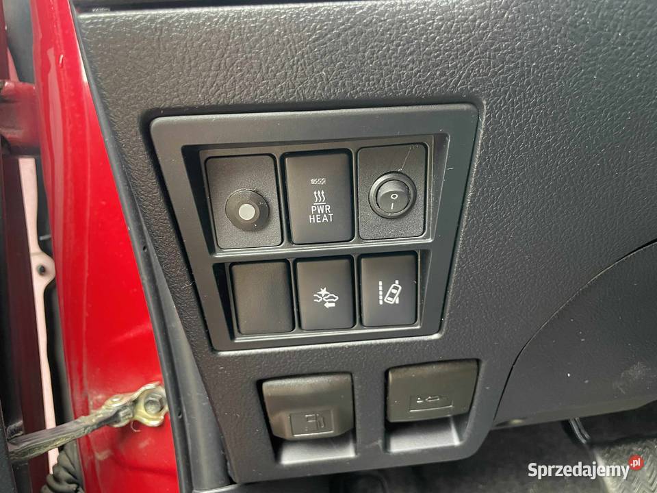 Toyota Hilux 24 D4D Double Cab SR5 4x4 Salon Wrocław sprzedam