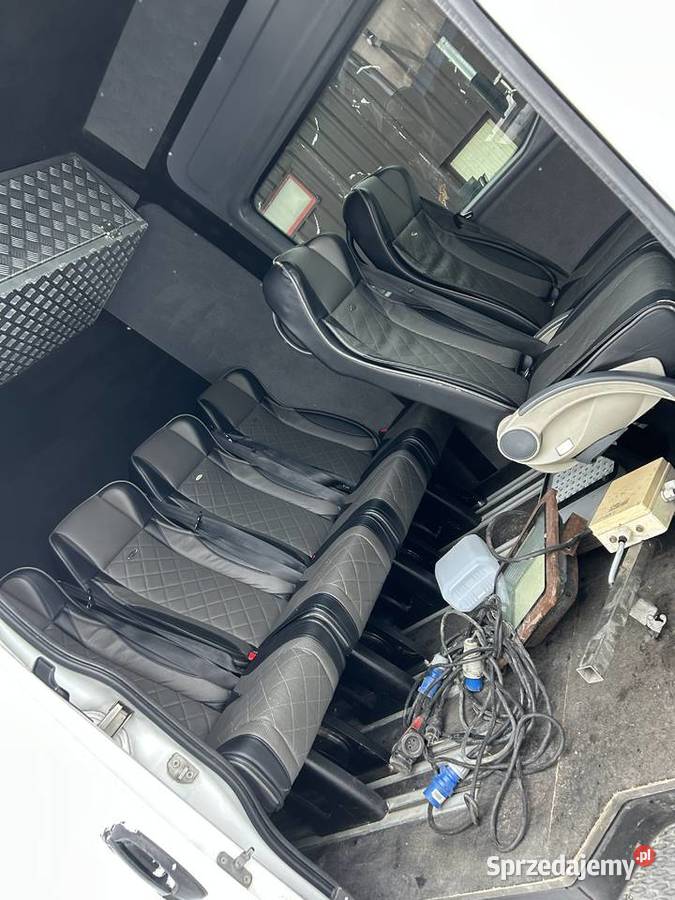 Iveco Daily 9 osobowy 170KM