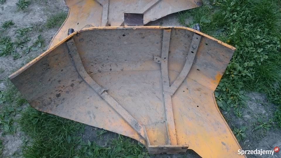 Tylne błotniki c330 Gruszów