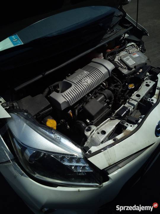 Toyota Yaris HYBRID 2014r lekko uszkodzona podkarpackie Jasło