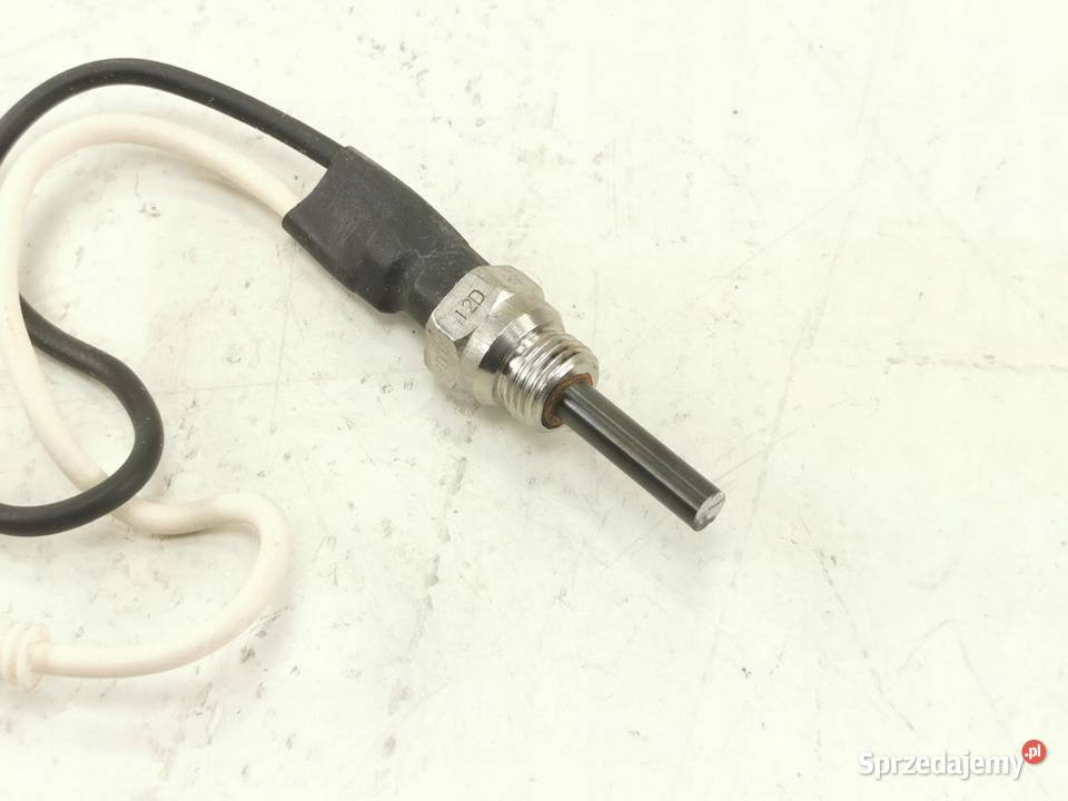 ŚWIECA ŻAROWA WEBASTO FORD FOCUS III 2012 Świece