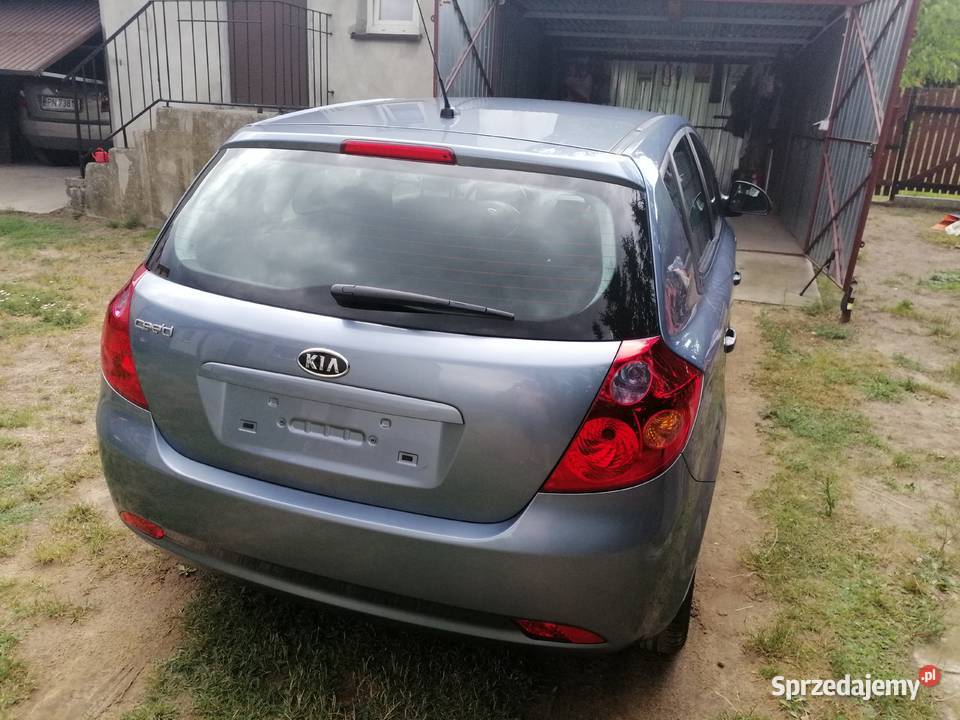 Kia Ceed 14 benzyna 2008r Rok produkcji 2008 Konin