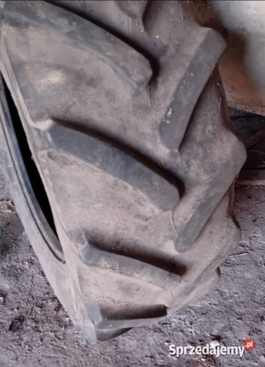 Opony rolnicze 42070 R 24 Opony rolnicze Drohiczyn