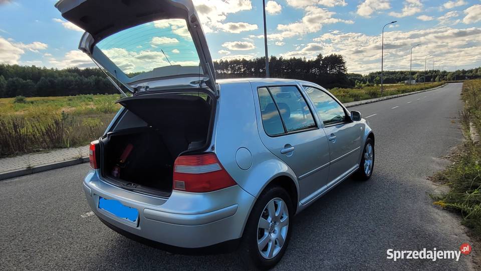 VW Golf IV 16 benzyna Automat Pacyfic Golf Dąbrowa Górnicza