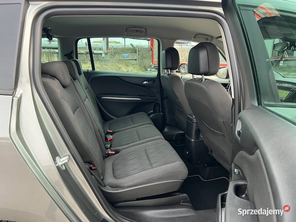 Opel Zafira LIFT 14 BENZYNA 7 Osobowa wielkopolskie Konin
