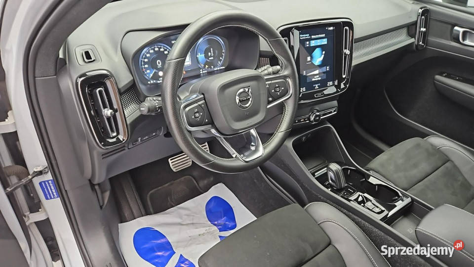 Volvo XC 40 T5 PlugIn Hybrid RDesign Z Polskiego ABS Warszawa