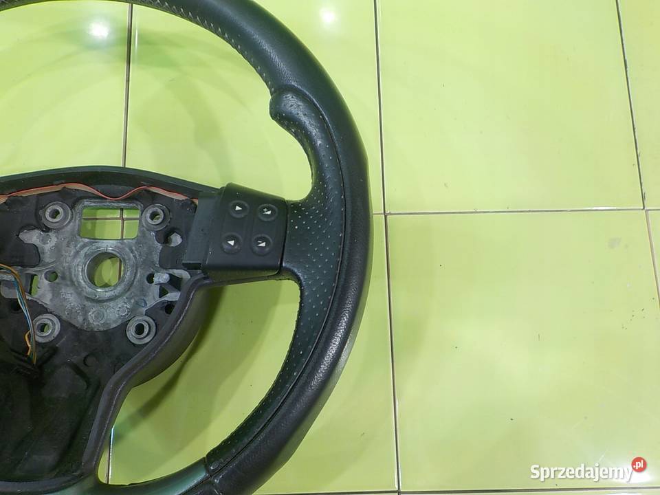 SEAT LEON II 20 TDI 08r 5D kierownica