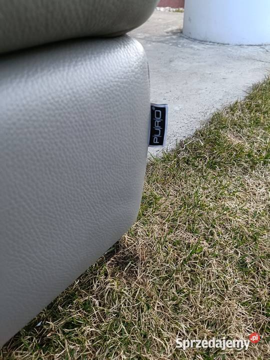 Sprzedam narożnik plus pufa ze skóry Komplety wypoczynkowe Konin