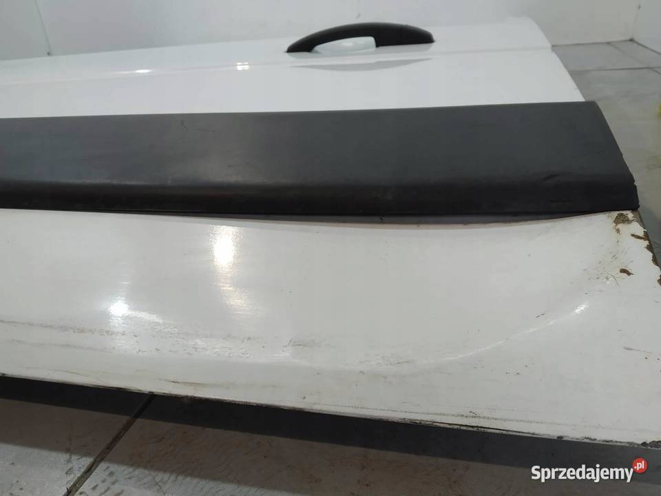 DRZWI PRAWE TYŁ PRZESUWNE BIAŁE MOVANO B Renault