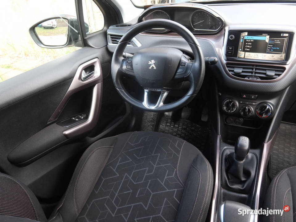 Peugeot 2008 12 VTi 2008 Katowice