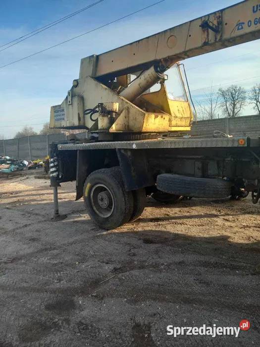 Żuraw Samochodowy dźwig Liaz 10 Ton