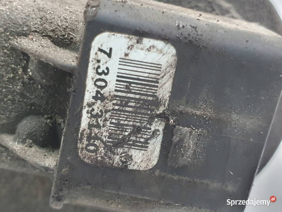 Volvo S60II XC60 TYLNY ZACISK HAMULCOWY LEWY tył osobowe Zaciski i jarzma