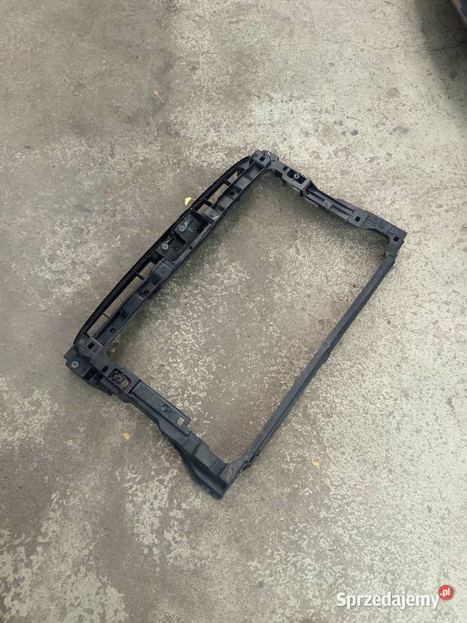 Pas przedni wzmocnienie passat b8 orginalny Rzeszów