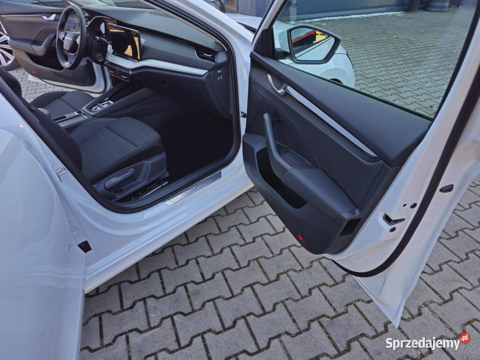 Skoda Octavia Selection 15TSI 150 Dostępny ręki Rok produkcji 2025 śląskie Dąbrowa Górnicza