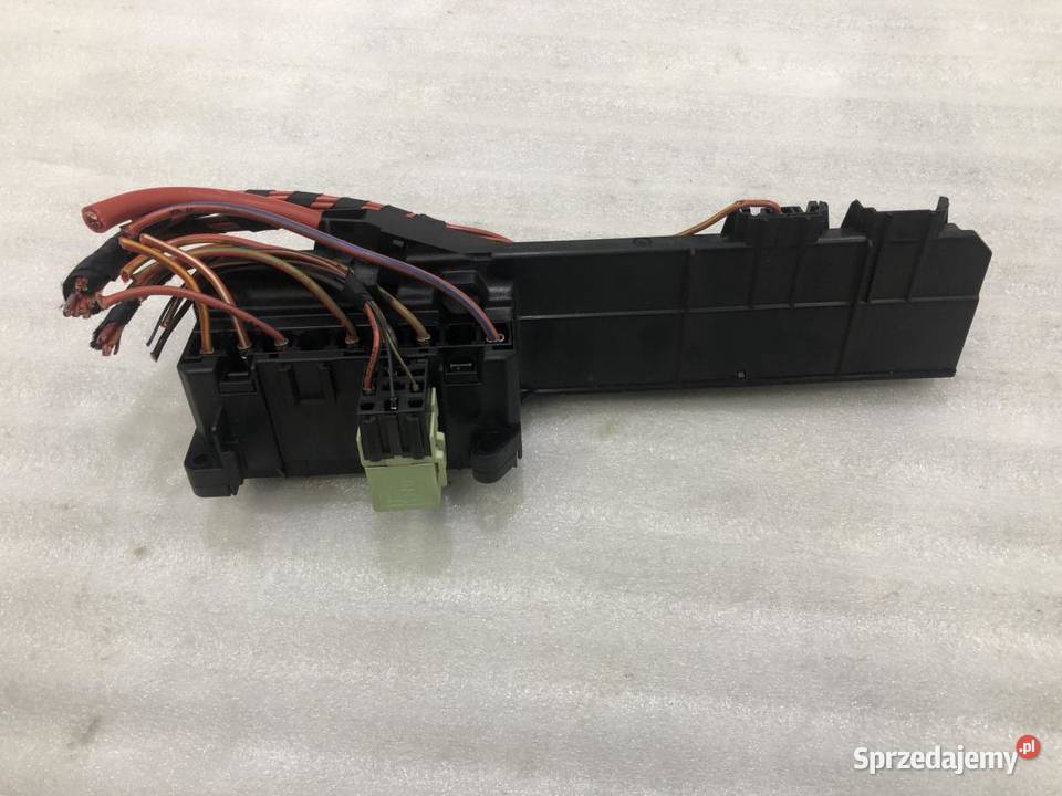 SKRZYNKA BEZPIECZNIKÓW 6957330 BMW E60 wielkopolskie sprzedam