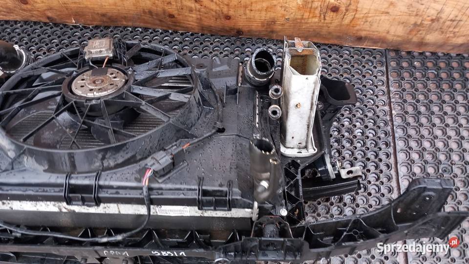 BMW E87 20D PAS PRZEDNI KOMPLET Zbierkowo sprzedam