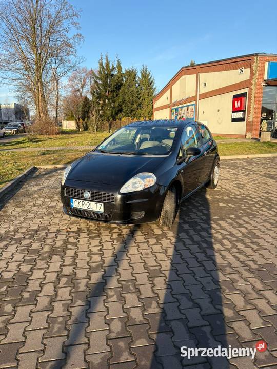 Fiat Punto 14 benz Klimatyzacja uszkodzony śląskie Częstochowa sprzedam