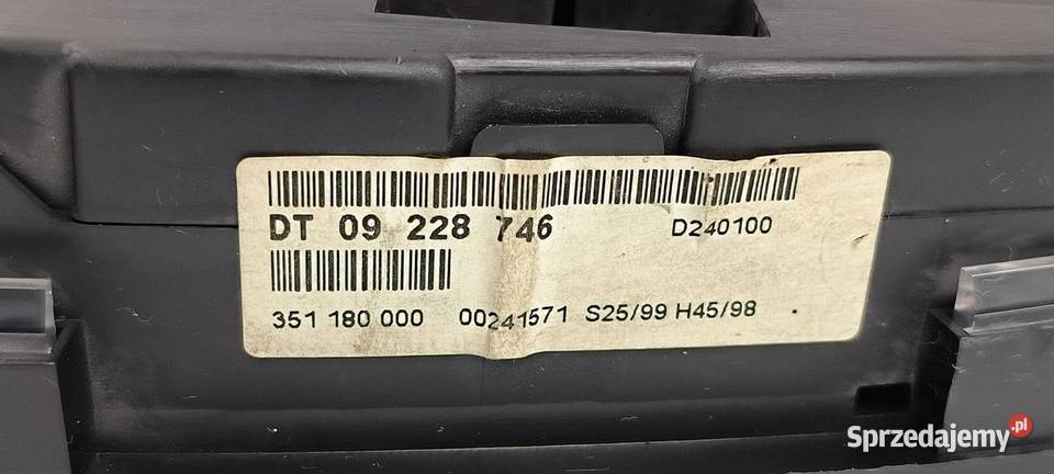 LICZNIK ZEGAR OPEL ASTRA DT09228746 Lipno