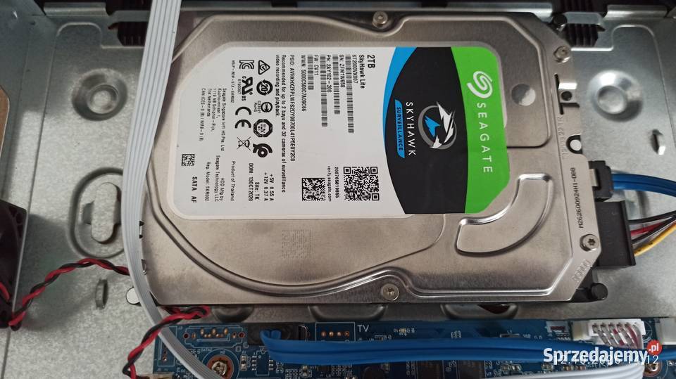 Rejestrator kamer Dahua XVR5108HS4KLI3 z dyskiem