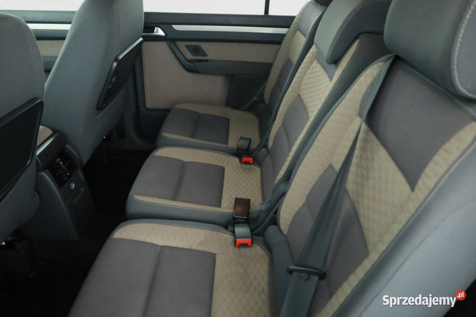 VW Touran 20 TDI Rok produkcji 2009
