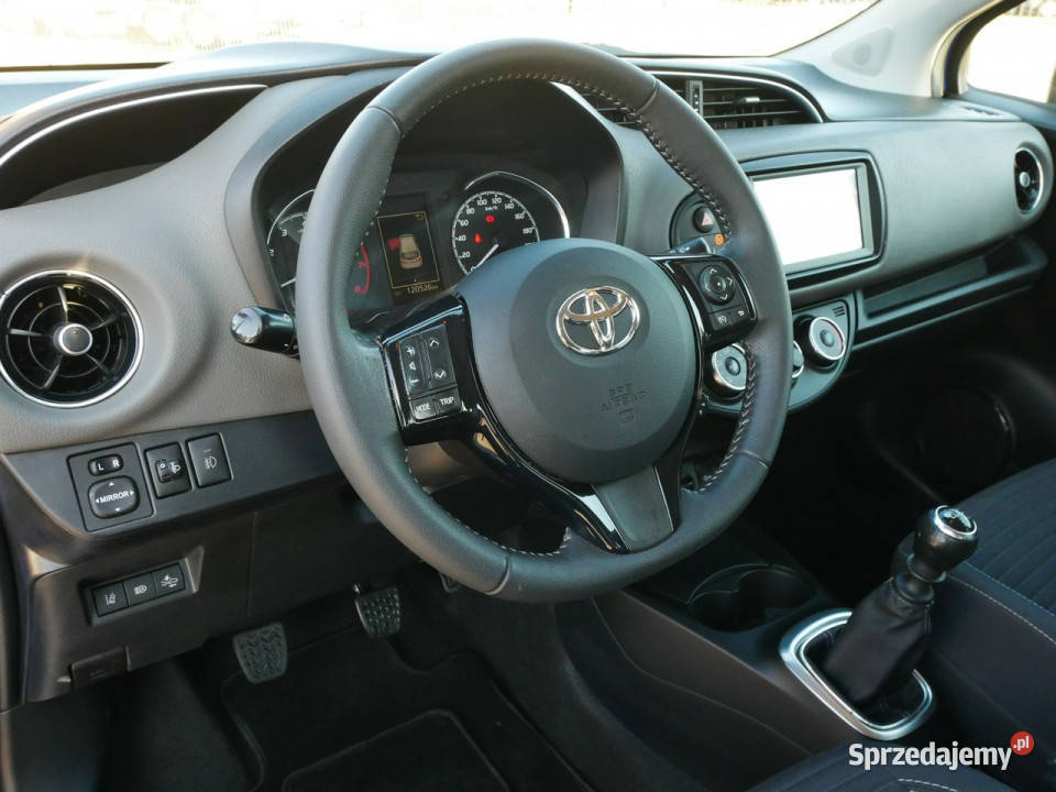 Toyota Yaris FL 15 Dual VVTiE 111 Eu6 Klima benzyna Goczałkowice-Zdrój