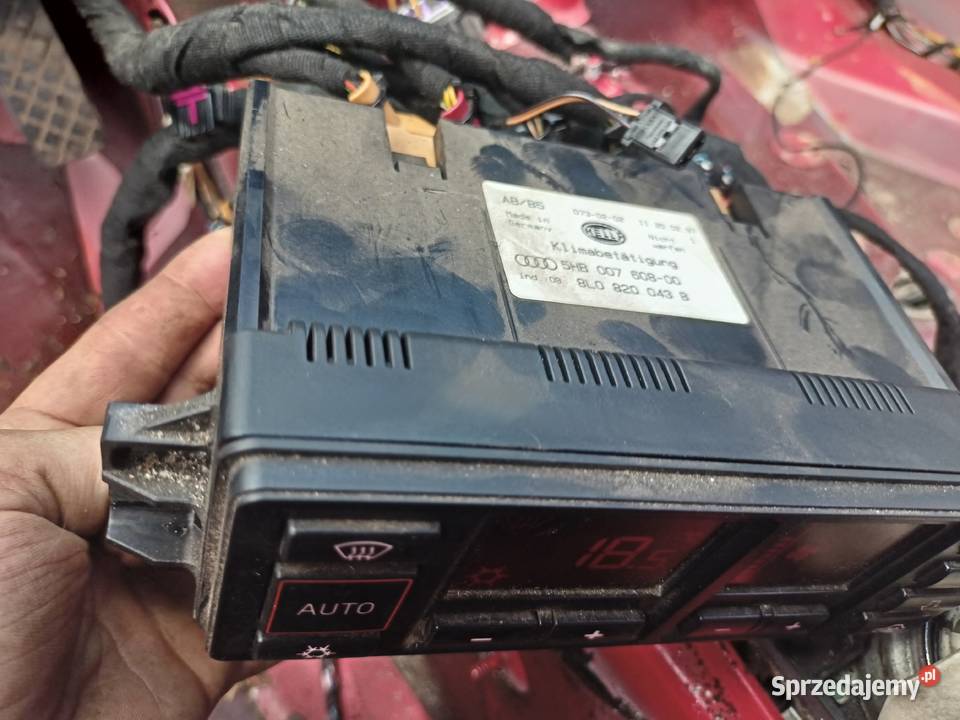 Klimatronik 8L0 820 043 B Audi A4 B5 a13 Myszków
