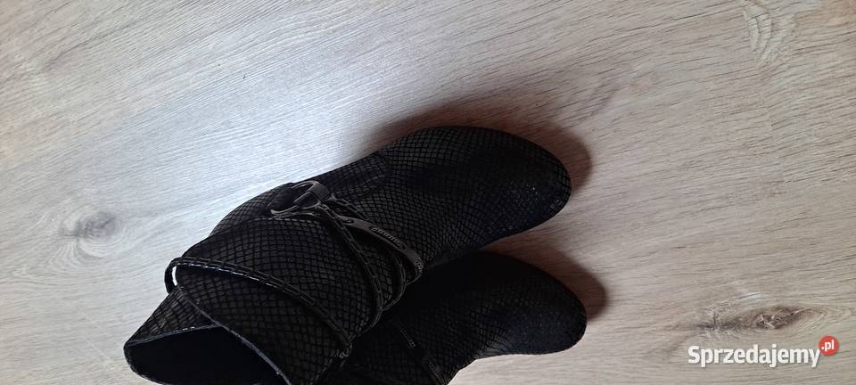 Buciki damskie 36 Kłoda