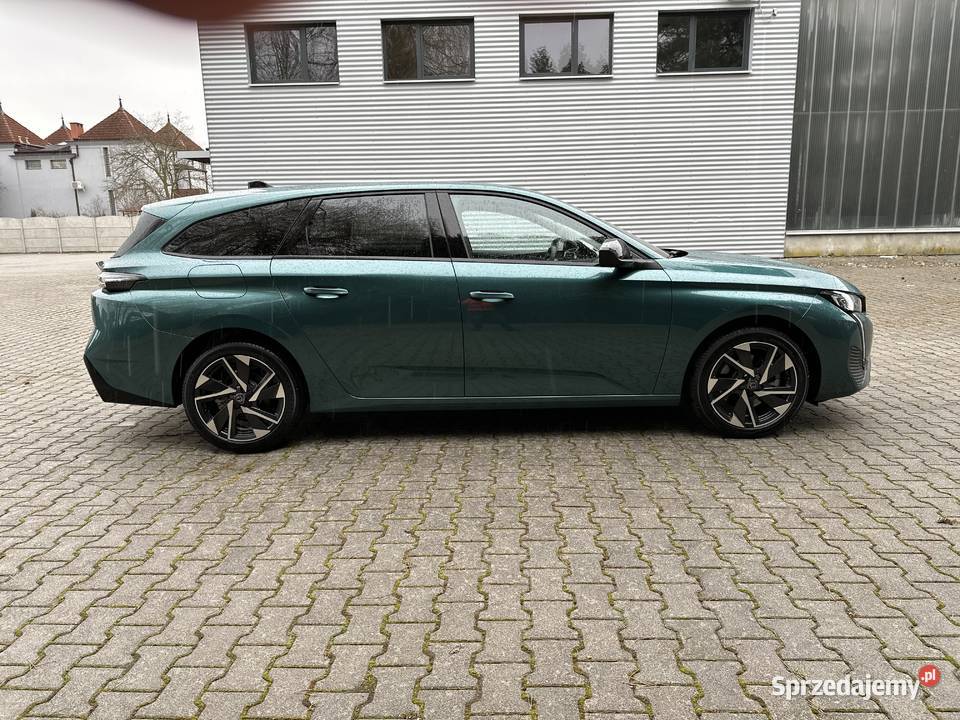 Peugeot 308 kombi wynajem Długoterminowy z Warszawa