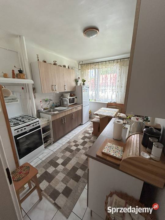 Sprzedam 3 pokojowe mieszkanie na oś Sady w Sprzedaż Kielce