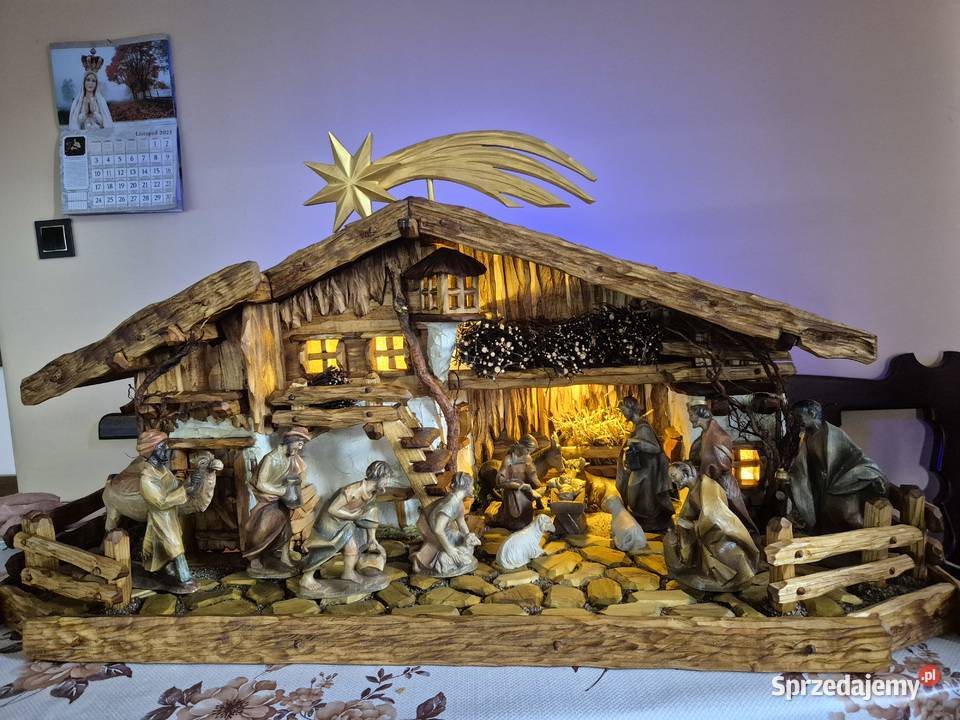 Duża szopka Bożonarodzeniowa z figurami Żywiec