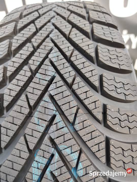 A89 Opony NOWE Zimowe 2055516 Pirelli Bąków
